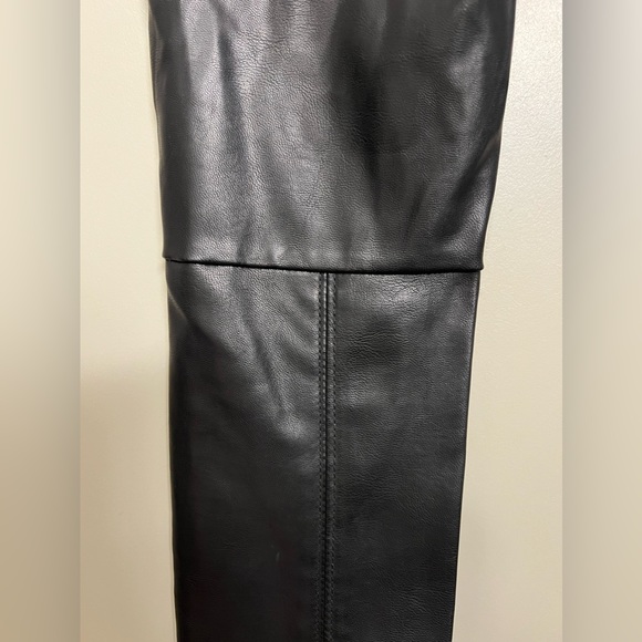 Blank NYC Black Faux Vegan Leather Pull On Skinny Leggings Size 26 - Picture 3 of 10
